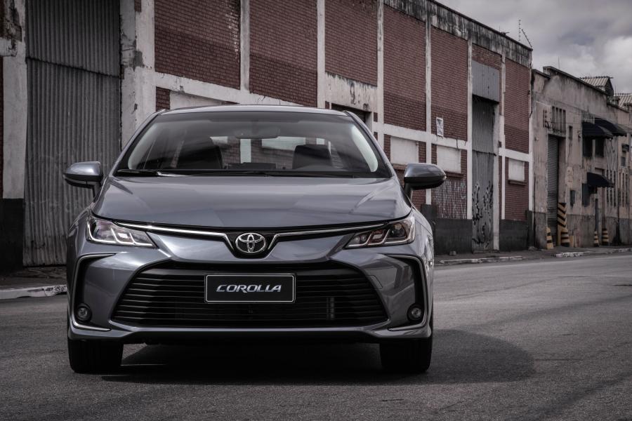  Toyota Corolla XEi Sedan 2019 года  (LA) (фото 7 из 33)